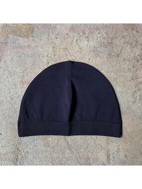 Y2k 2000s style black skull cap beanie hat